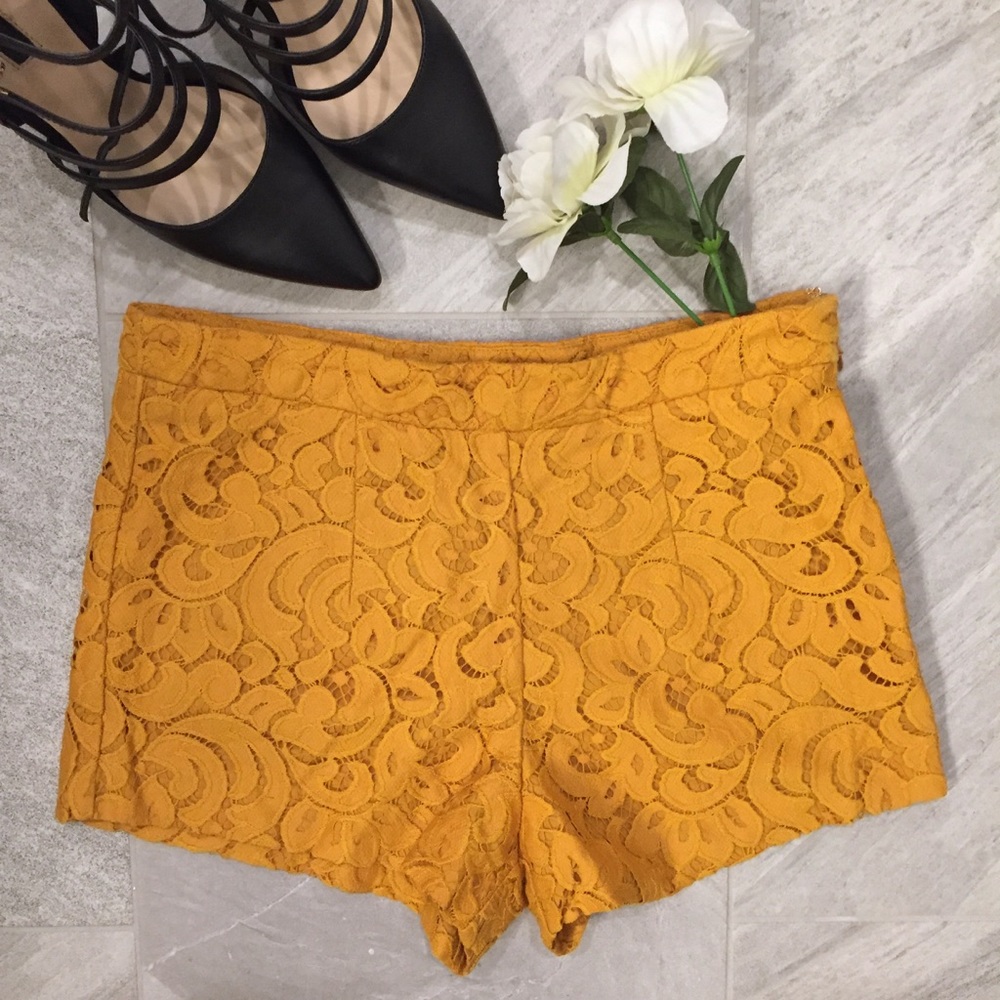 Forever 21 Yellow Lace Shorts Size X-Small